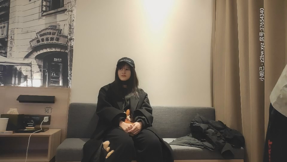 神似马思纯 一对美乳惹人爱 美艳胴体娇喘连连