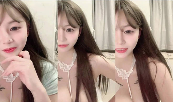 核弹爆乳童颜嫩妹【懒懒啊】04女大学生~激情抖奶裸舞~道具狂插1 (3)