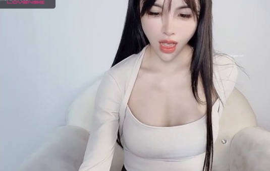 SP站超美女神【lvy_w】顶级身材~完美尤物~全裸诱惑~大秀自慰高潮1 (7)